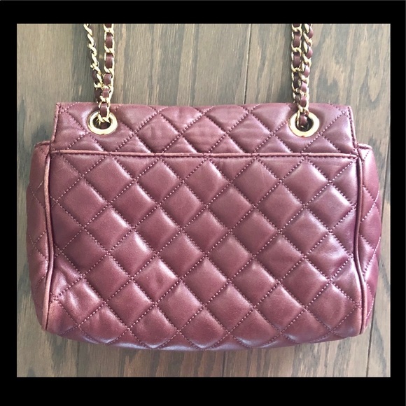 Michael Kors Kota Vivian Shoulder Flap Leather Bag - Picture 3 of 8